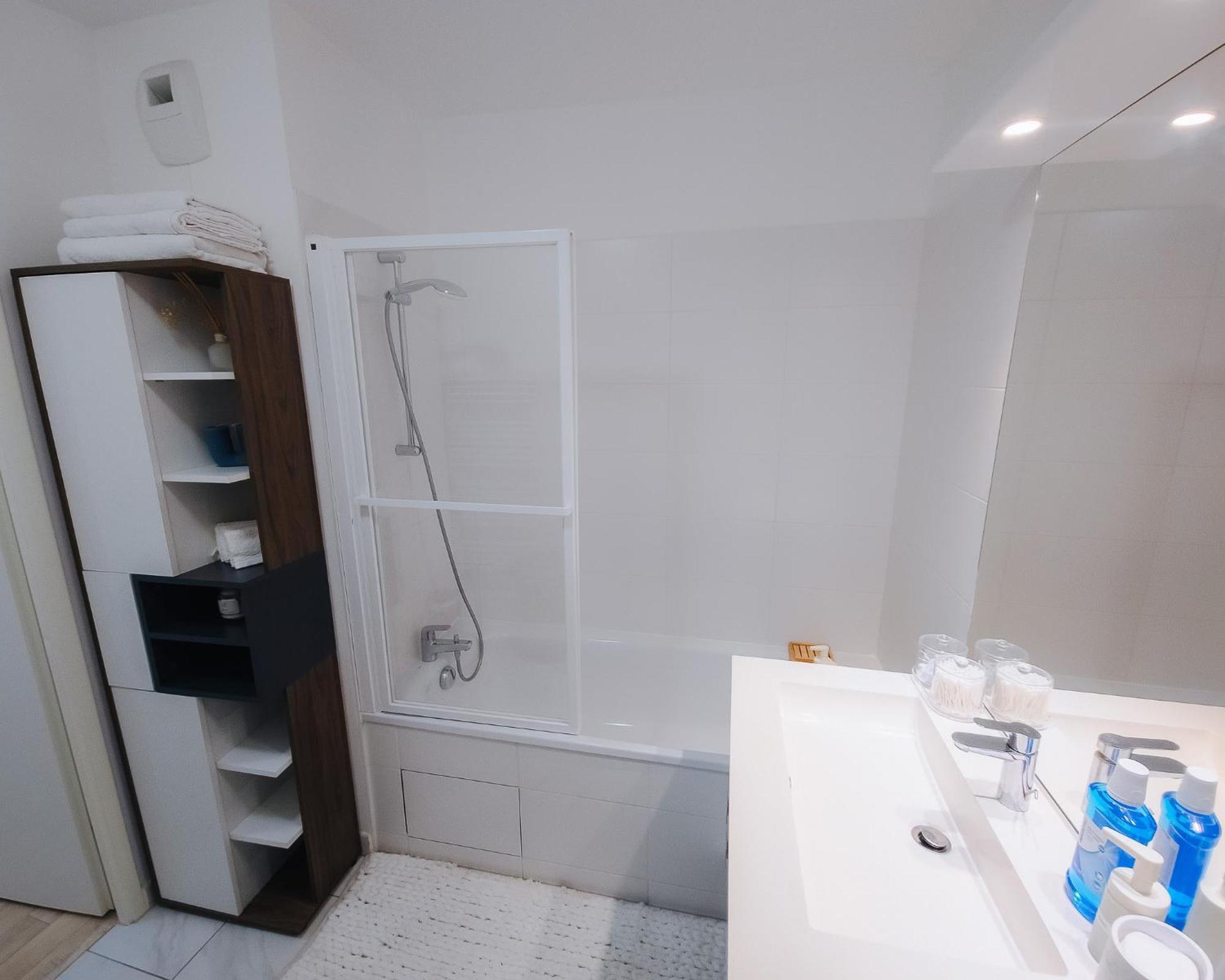 Appartement Luxueux, Neuf & Equipe A Versailles, Saint-Cyr-L'Ecole Exterior photo